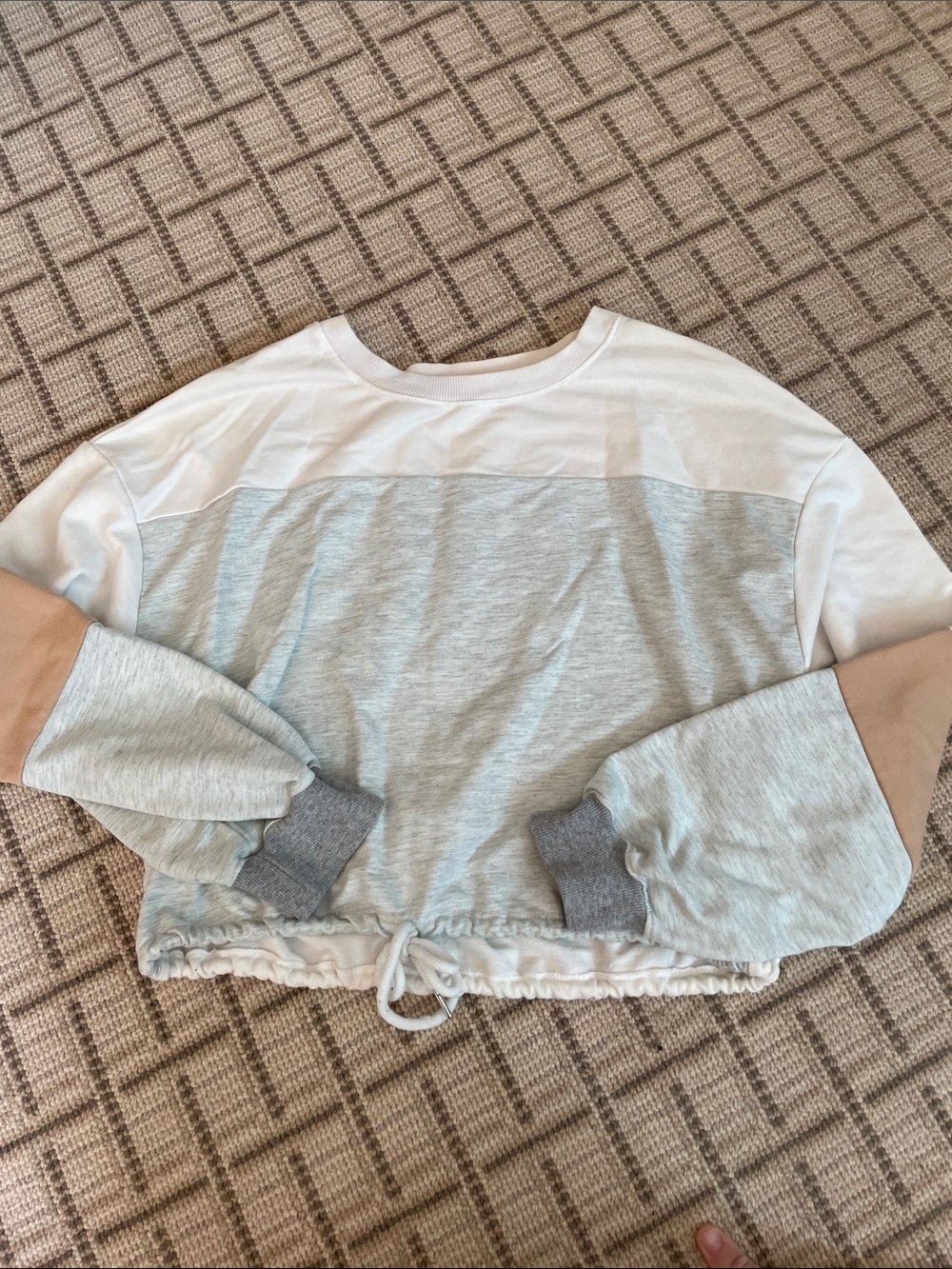 Colorblock Drawstring Hem Sweatshirt - Light Gray & Cream
